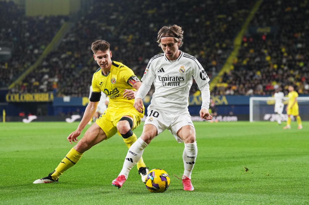 场上策略调 场上策略调